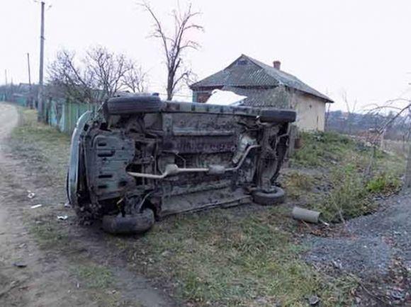 ДТП на Вінниччині: два побиті автомобілі, травмована жінка та загиблий водій, фото №1 на сайті 20minut.ua
