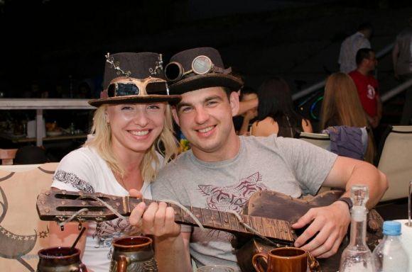 У «Вінницькій реберні» кожен бажаючий може стати ревізором і перевірити чистоту кухні. Але є дві умови (Новини компаній), фото №5 на сайті 20minut.ua