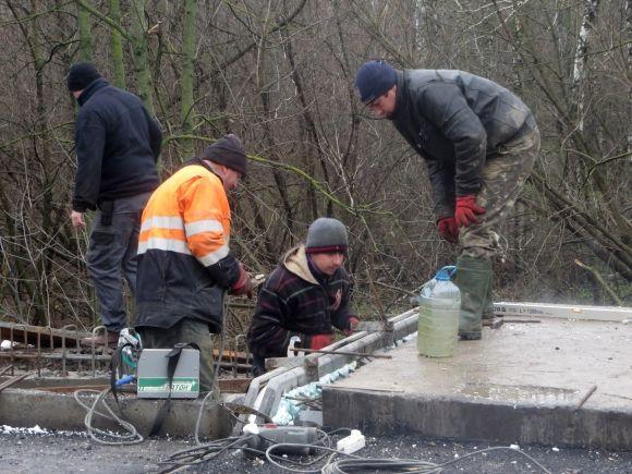 На Старокостянтинівському мосту вже поклали асфальт. Коли відкриють рух, фото №2 на сайті vsim.ua