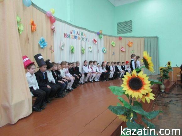 Як у ліцеї перевиховуються задаваки, хвальки, ябеди, плакси, уперті та не слухняні діти (ВІДЕО) на сайті 20minut.ua Як у ліцеї перевиховуються задаваки, хвальки, ябеди, плакси, уперті та не слухняні діти (ВІДЕО), фото №2 на сайті 20minut.ua