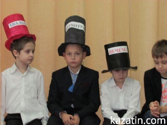 Як у ліцеї перевиховуються задаваки, хвальки, ябеди, плакси, уперті та не слухняні діти (ВІДЕО) на сайті 20minut.ua Як у ліцеї перевиховуються задаваки, хвальки, ябеди, плакси, уперті та не слухняні діти (ВІДЕО), фото №9 на сайті 20minut.ua