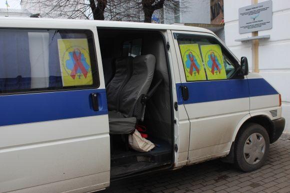 Дві смужки чи одна? Сьогодні і завтра можна зробити експрес-тест на ВІЛ-інфекцію, фото №2 на сайті 20minut.ua