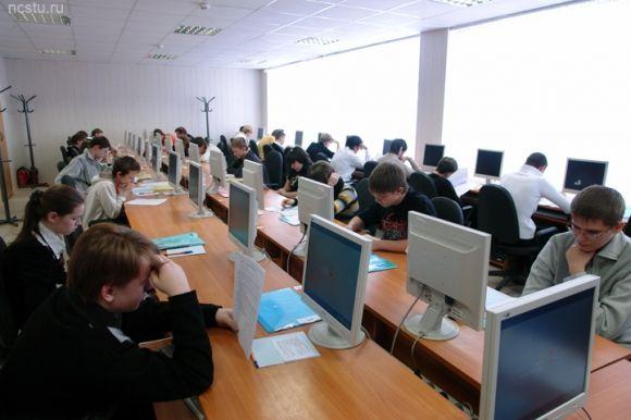 Комп'ютери, пісочниці і спортзали: освіта Комп'ютери, пісочниці і спортзали: освіта