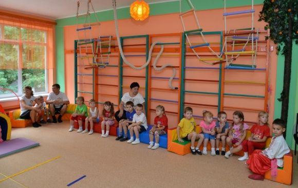Комп'ютери, пісочниці і спортзали: освіта Комп'ютери, пісочниці і спортзали: освіта