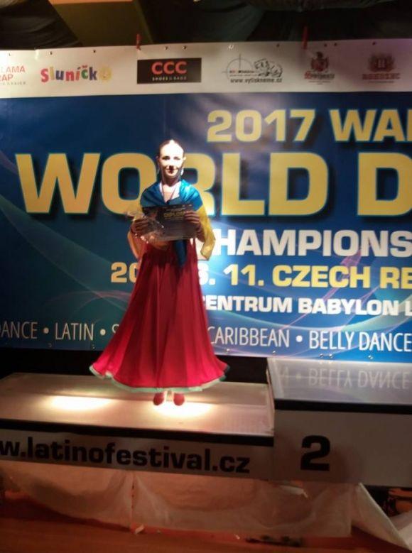 Чемпіони світу - з таким званням повернулися додому юні хмельницькі танцівники на сайті vsim.ua Чемпіони світу - з таким званням повернулися додому юні хмельницькі танцівники, фото №1 на сайті vsim.ua