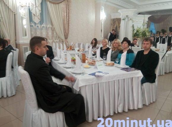У Кам’янці провели молитовний сніданок на сайті 20minut.ua У Кам’янці провели молитовний сніданок, фото №3 на сайті 20minut.ua