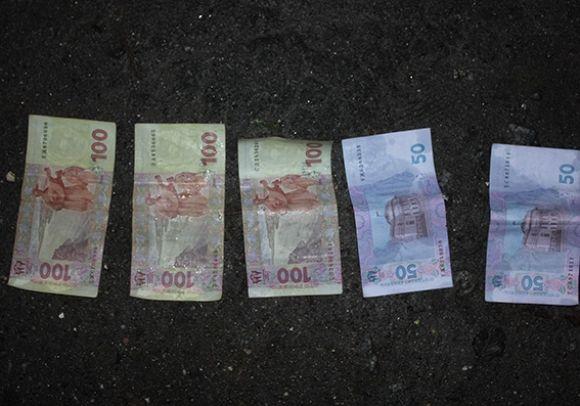 На Ярмолинеччині майже 8 місяців "полювали" за подружжям наркоторговців на сайті vsim.ua На Ярмолинеччині майже 8 місяців "полювали" за подружжям наркоторговців, фото №1 на сайті vsim.ua