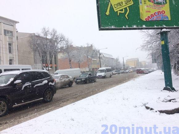 Фото дня: Кам’янець - Подільський присипало снігом на сайті 20minut.ua Фото дня: Кам’янець - Подільський присипало снігом, фото №6 на сайті 20minut.ua