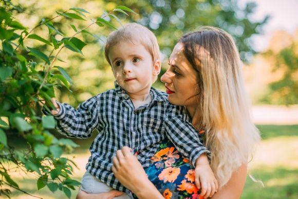 У три рочки Володя тільки вчиться сідати і стояти. Допоможіть зібрати кошти на реабілітацію на сайті 20minut.ua У три рочки Володя тільки вчиться сідати і стояти. Допоможіть зібрати кошти на реабілітацію, фото №3 на сайті 20minut.ua
