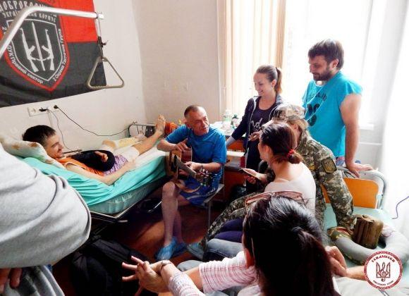 Хмельничан запрошують на виставку фото із зони  АТО, фото №3 на сайті vsim.ua