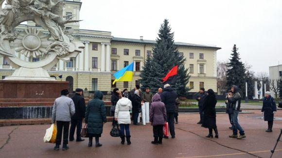 Портретна галерея Героїв Небесної Сотні переїхала з майдану у музей історії міста, фото №2 на сайті vsim.ua
