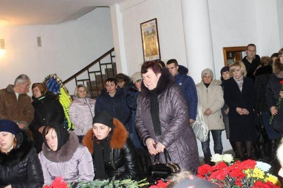 У Кам’янці попрощалися із 22-річним Олександром Горним, фото №3 на сайті vsim.ua