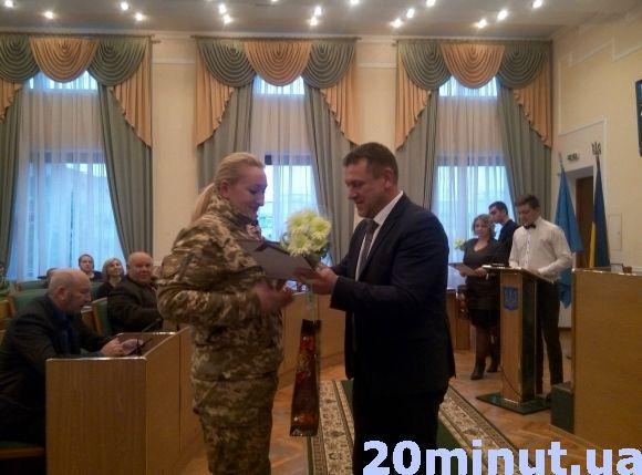 Військовослужбовців Кам’янця привітали з нагоди Дня Збройних сил України на сайті 20minut.ua Військовослужбовців Кам’янця привітали з нагоди Дня Збройних сил України, фото №2 на сайті 20minut.ua