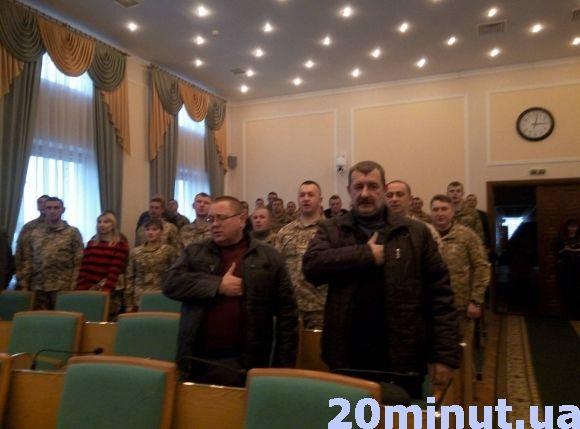 Військовослужбовців Кам’янця привітали з нагоди Дня Збройних сил України на сайті 20minut.ua Військовослужбовців Кам’янця привітали з нагоди Дня Збройних сил України, фото №4 на сайті 20minut.ua