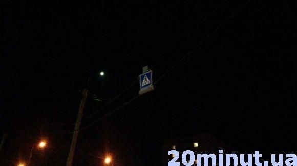 У Тернополі встановлють "надсучасні" 3D-освітлювачі переходів на сайті 20minut.ua У Тернополі встановлють "надсучасні" 3D-освітлювачі переходів, фото №2 на сайті 20minut.ua
