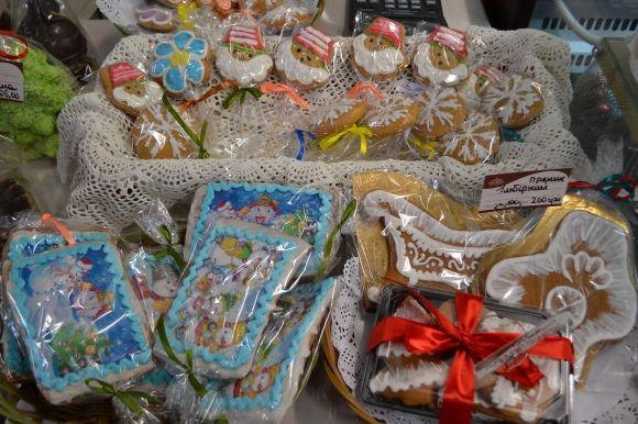 Сир, ковбаска і торти: що і за скільки продають на ярмарку хмельницьких виробників на сайті vsim.ua Сир, ковбаска і торти: що і за скільки продають на ярмарку хмельницьких виробників, фото №12 на сайті vsim.ua