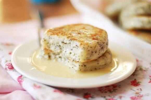 Смачний і швидкий сніданок: як приготувати cирники з маком, фото №3 на сайті vsim.ua