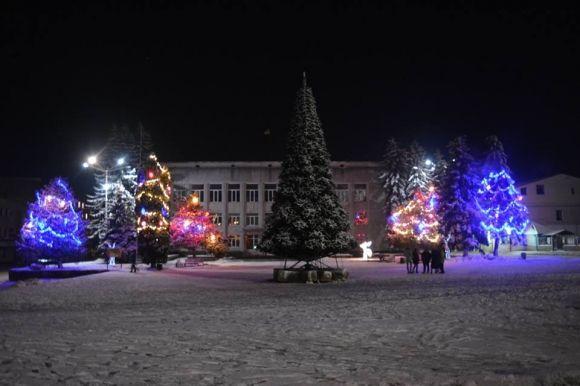 Збараж перетворили на зимову казку. Люди приємно вражені на сайті 20minut.ua Збараж перетворили на зимову казку. Люди приємно вражені, фото №6 на сайті 20minut.ua