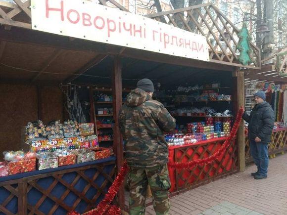 Епіцентр свят: Проскурівську перетворюють в новорічну «стометрівку», фото №3 на сайті vsim.ua