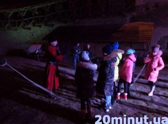 У Кам’янці провели театральні розваги на тему Андріївських вечорниць на сайті 20minut.ua У Кам’янці провели театральні розваги на тему Андріївських вечорниць, фото №3 на сайті 20minut.ua