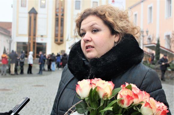 Тисяча людей співали «Щедрик» біля пам’ятника Шевченку, фото №2 на сайті 20minut.ua