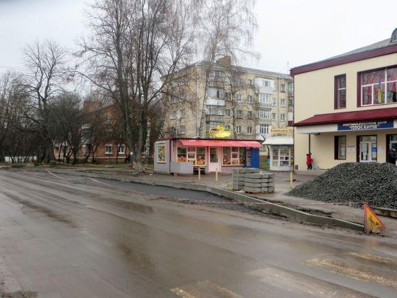 Встигнути до свят: у Гречанах для маршруток розширюють дорогу, фото №1 на сайті vsim.ua