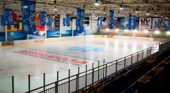 Ковзанка у Хмельницькому: що пропонують і які ціни в сусідів, фото №1 на сайті vsim.ua