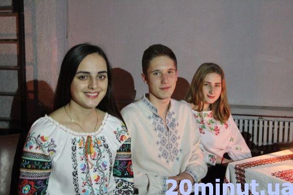 60 незаміжніх тернополянок ворожили на судженого, фото №4 на сайті 20minut.ua