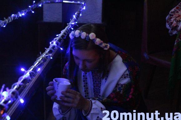 60 незаміжніх тернополянок ворожили на судженого, фото №2 на сайті 20minut.ua