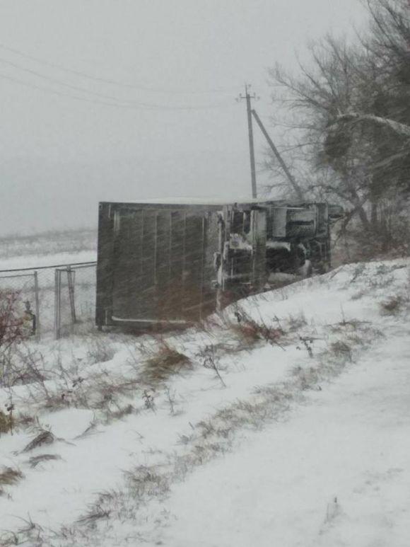 Сніг та ожеледиця цієї доби стали причиною низки ДТП на Вінниччині, фото №12 на сайті 20minut.ua