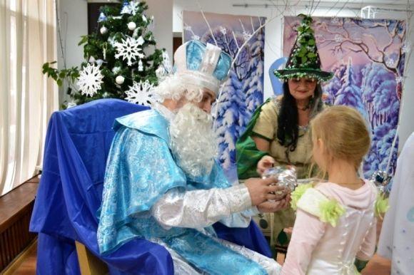 Де у Кам’янці діти можуть відвідати святого Миколая? на сайті 20minut.ua Де у Кам’янці діти можуть відвідати святого Миколая?, фото №1 на сайті 20minut.ua