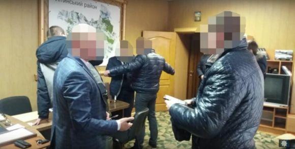 Як вінничани сприйняли відмову начальника поліції від хабара за гральний зал на сайті 20minut.ua Як вінничани сприйняли відмову начальника поліції від хабара за гральний зал, фото №1 на сайті 20minut.ua