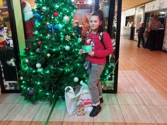 Хмельницька дітвора отримала подарунки за участь у проекті «Подарунок від Св. Миколая» від «ОКЕЙ FM» на сайті vsim.ua Хмельницька дітвора отримала подарунки за участь у проекті «Подарунок від Св. Миколая» від «ОКЕЙ FM», фото №5 на сайті vsim.ua