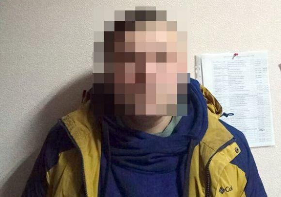 На Хмельниччині затримали військовослужбовця, який торгував амфетаміном, фото №1 на сайті vsim.ua