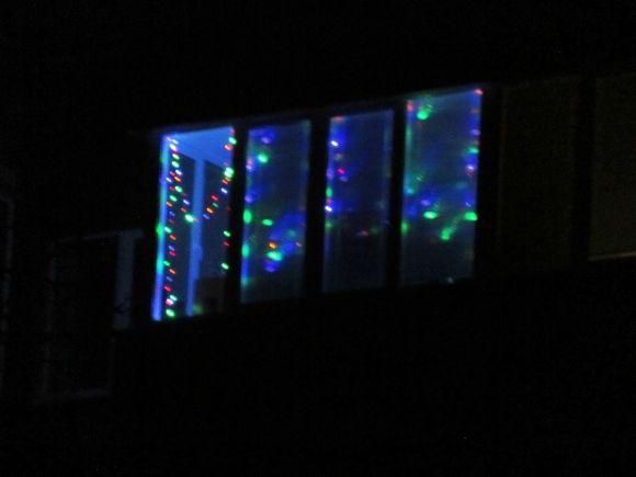 Заглядаємо в чужі вікна. Як хмельничани прикрасили помешкання до Нового року на сайті vsim.ua Заглядаємо в чужі вікна. Як хмельничани прикрасили помешкання до Нового року, фото №1 на сайті vsim.ua