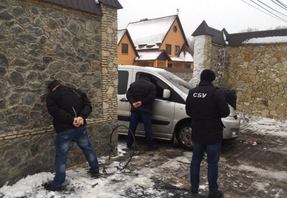Самвел і банда на свободі. Апеляція не змінила «умовного» вироку рекетирам на сайті 20minut.ua Самвел і банда на свободі. Апеляція не змінила «умовного» вироку рекетирам, фото №1 на сайті 20minut.ua