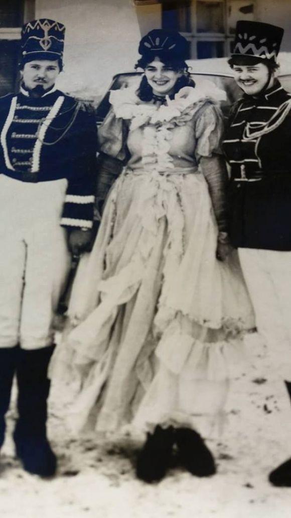 Тернополянка показала фото, як медики святкували Новий рік у 70-х роках на сайті 20minut.ua Тернополянка показала фото, як медики святкували Новий рік у 70-х роках, фото №4 на сайті 20minut.ua