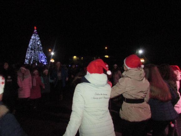 Святковий настрій на центральній площі міста, фото №15 на сайті 20minut.ua