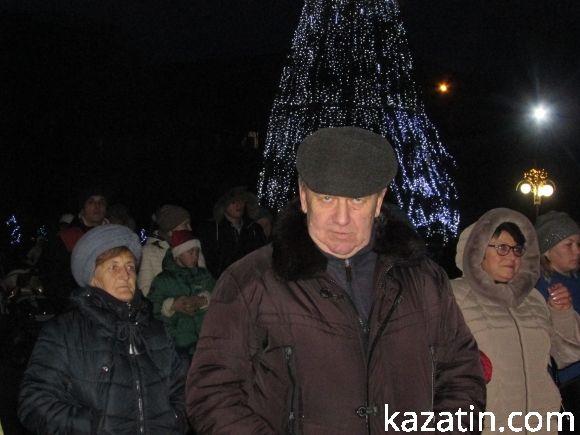 Святковий настрій на центральній площі міста, фото №6 на сайті 20minut.ua