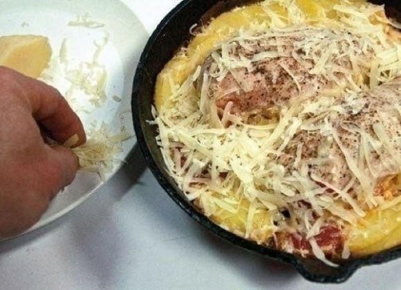 Смачний і швидкий сніданок: як приготувати курячі грудки під сиром, фото №2 на сайті vsim.ua