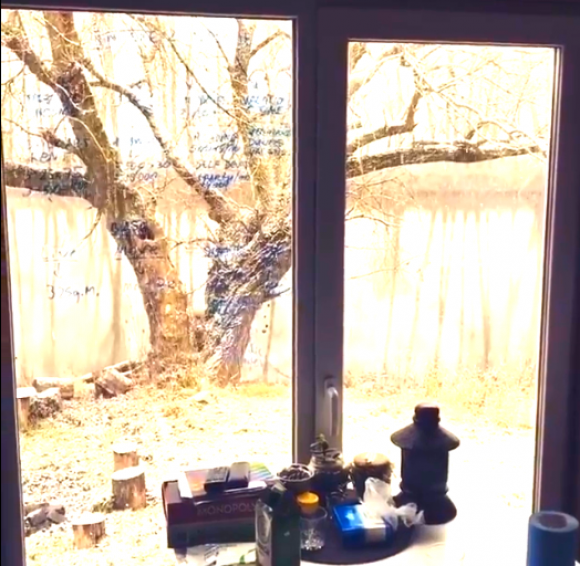 Місія: перезимувати біля річки. Чоловік побудував дім на колесах і живе за містом на сайті 20minut.ua Місія: перезимувати біля річки. Чоловік побудував дім на колесах і живе за містом, фото №2 на сайті 20minut.ua