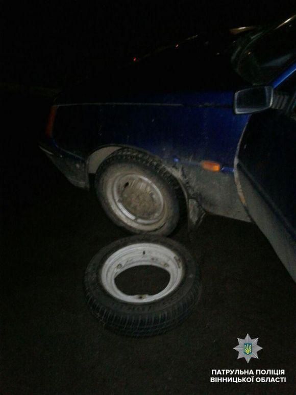 Голод штовхнув на злочин: вінничанин заліз у чужий автомобіль в пошуках їжі на сайті 20minut.ua Голод штовхнув на злочин: вінничанин заліз у чужий автомобіль в пошуках їжі, фото №1 на сайті 20minut.ua