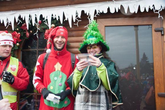 Сергій Кудлаєнко разом з велоактивістами привітав рідне місто  новорічним велопарадом (Прес-служба Сергія Кудлаєнка), фото №13 на сайті 20minut.ua