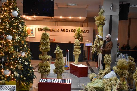 У Вінниці на виставці представили близько 30 дідухів з усієї області, фото №1 на сайті 20minut.ua