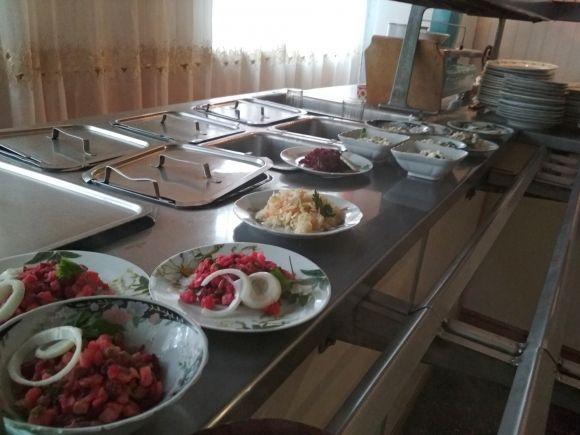 Рейд по їдальням: як і чим годують вінницьких офіцерів на сайті 20minut.ua Рейд по їдальням: як і чим годують вінницьких офіцерів, фото №4 на сайті 20minut.ua