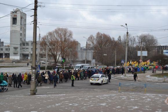 Вулицями Хмельницького пройшла театралізована католицька хода. Трьох Царів везли в кареті, фото №28 на сайті vsim.ua