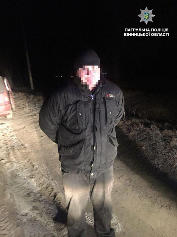 Озброєні полтавчани біля Літина обікрали далекобійника, фото №1 на сайті 20minut.ua