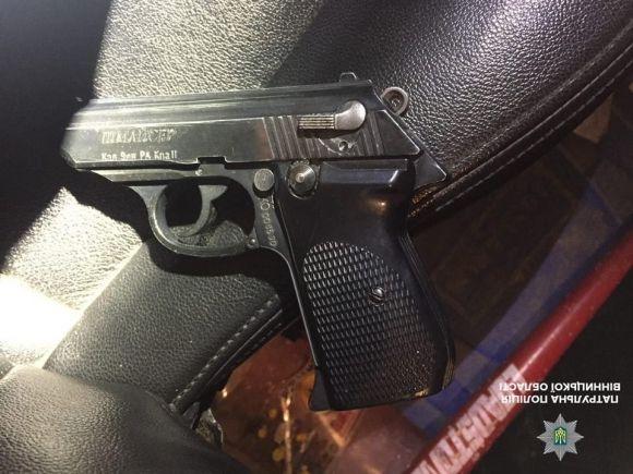 Озброєні полтавчани біля Літина обікрали далекобійника, фото №3 на сайті 20minut.ua