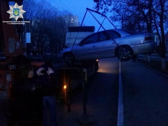 Якщо президент підпише. Авто порушників правил парковки забиратимуть на штрафмайданчик, фото №1 на сайті vsim.ua