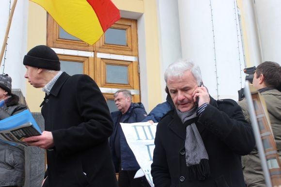 Під ОДА вимагали більших пенсій для військових і обіцяли багатотисячну акцію протесту, фото №9 на сайті 20minut.ua